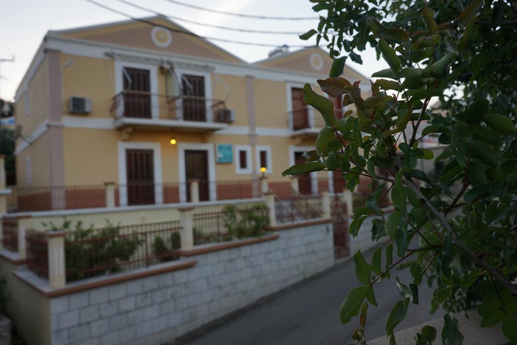 Villa Pinotsi Symi Exterior photo