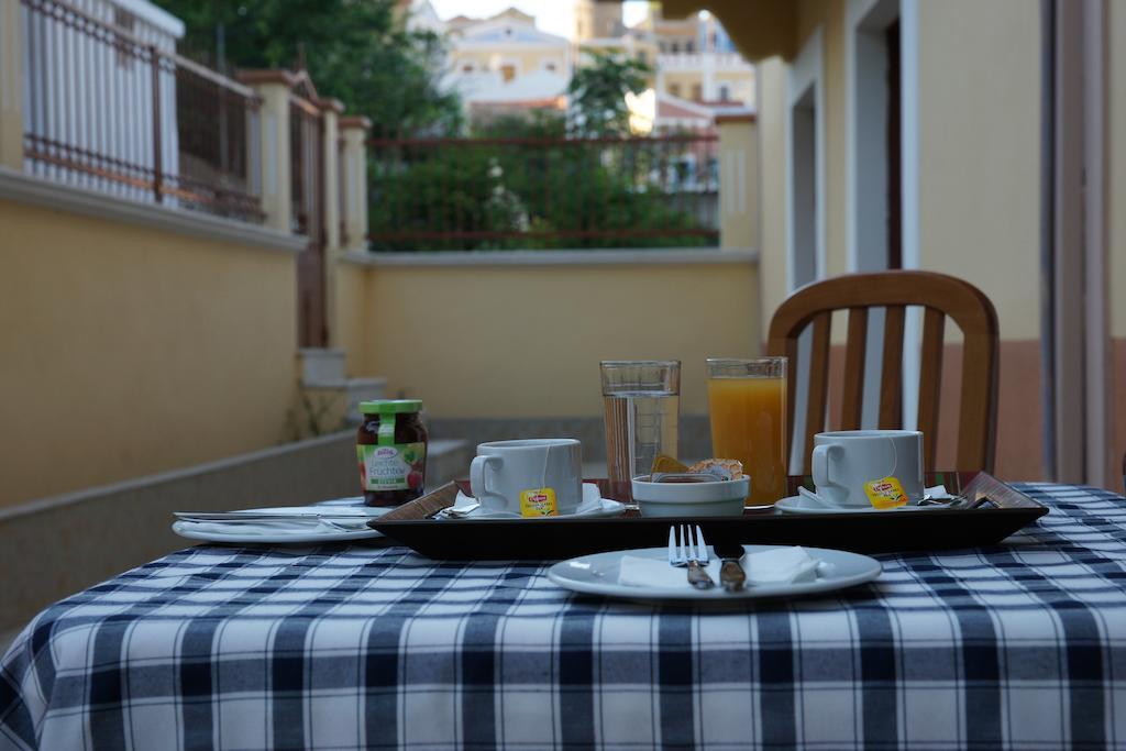 Villa Pinotsi Symi Exterior photo